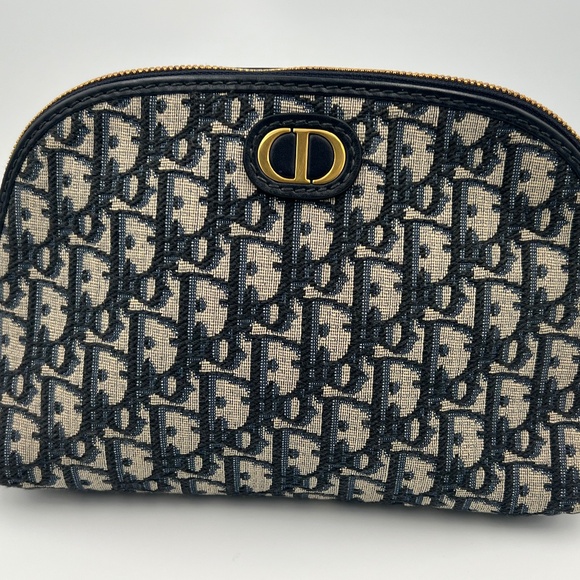 Dior 30 Montaigne Aphrodite Pouch - Picture 1 of 9